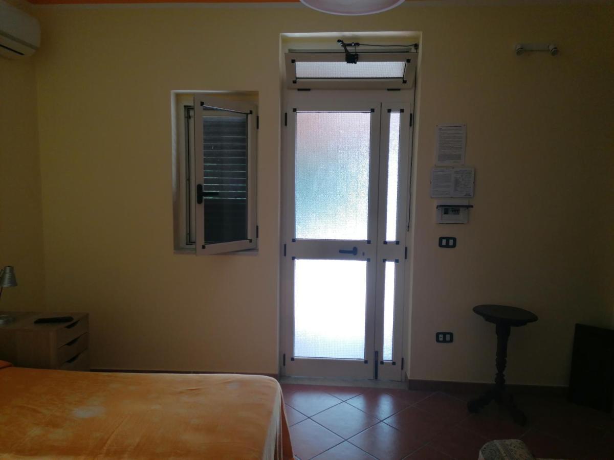 Il Mare Di Elea Apartment Ascea Exterior photo